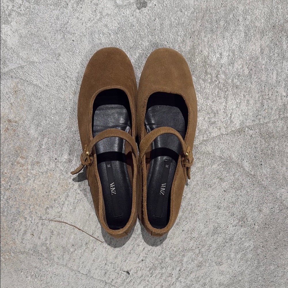 Zara Brown Flats Suede Loafers